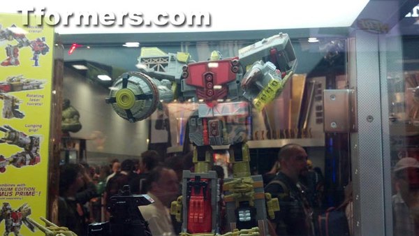 Transformers Sdcc 2013 Preview Night  (285 of 306)